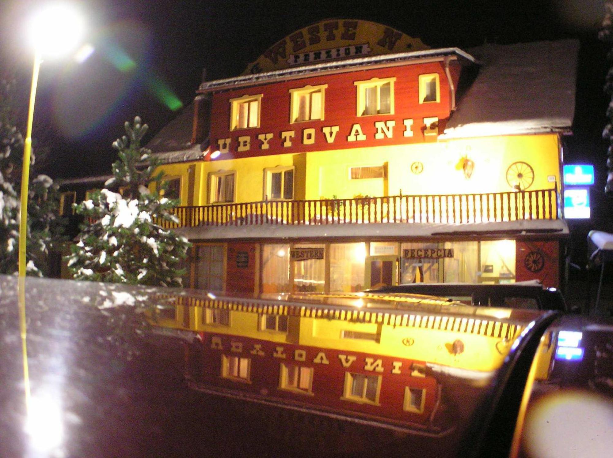 Western Penzion ルジョムベロク エクステリア 写真